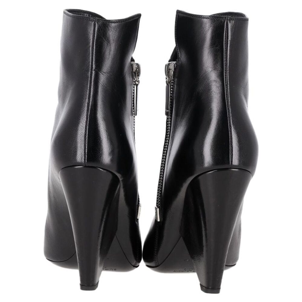 Saint Laurent Pyramid-Heeled Ankle Boots in Black Leather - Picture 5 of 8
